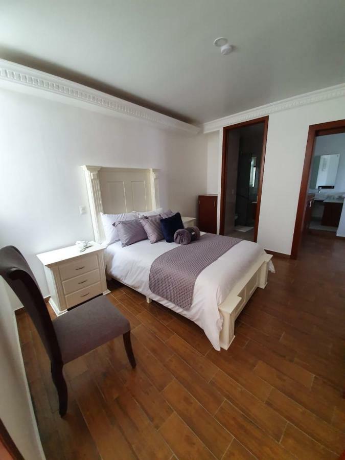 Hotel Estancia Real Tepatitlan Extérieur photo